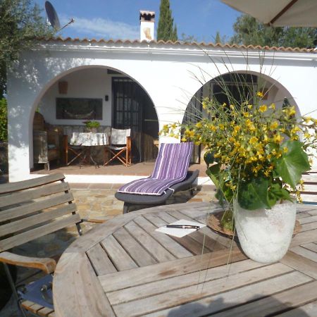 Toro Vista Casita - 1-2 Bedrooms Sayalonga Eksteriør billede