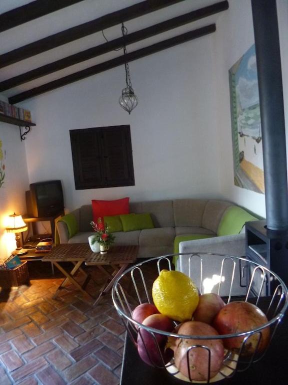 Toro Vista Casita - 1-2 Bedrooms Sayalonga Eksteriør billede