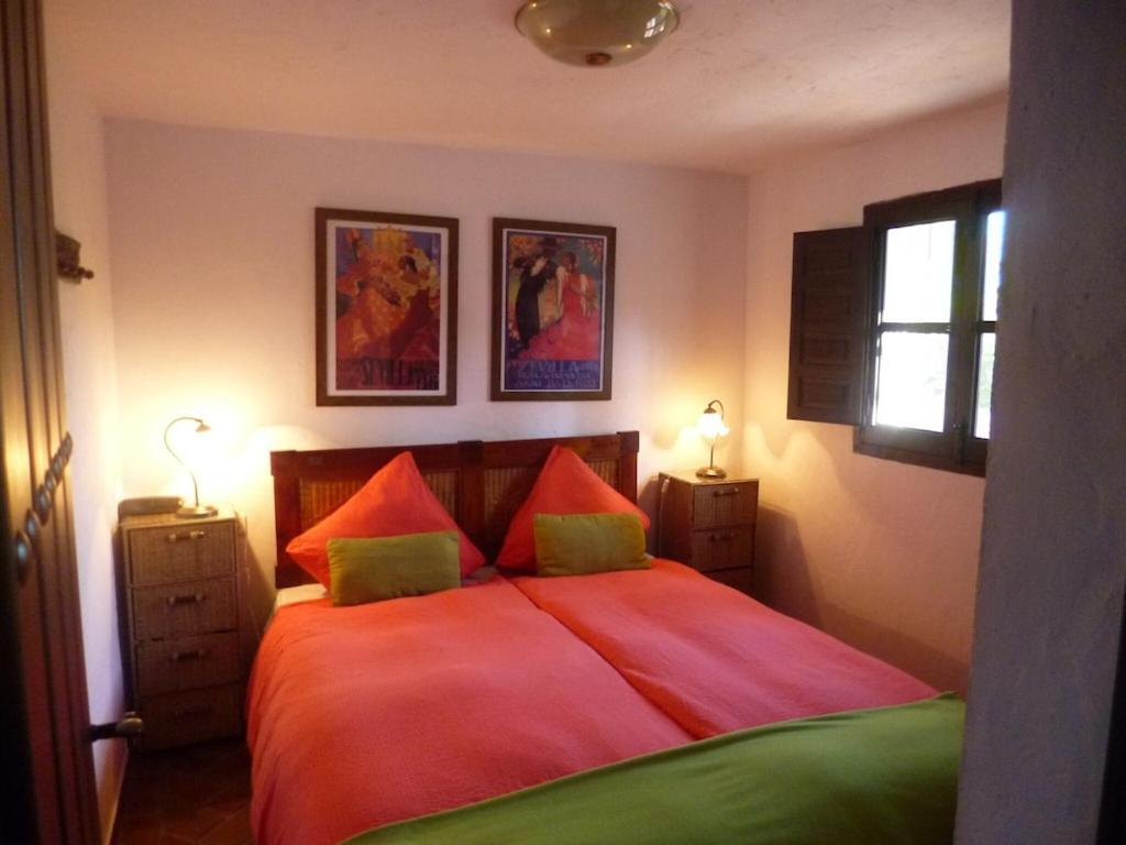 Toro Vista Casita - 1-2 Bedrooms Sayalonga Eksteriør billede