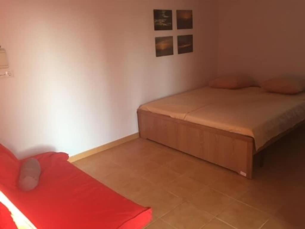 Toro Vista Casita - 1-2 Bedrooms Sayalonga Eksteriør billede